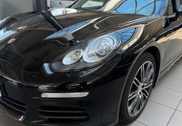 Porsche Panamera 232.000 km 24.850 &euro; Bottrop 46236