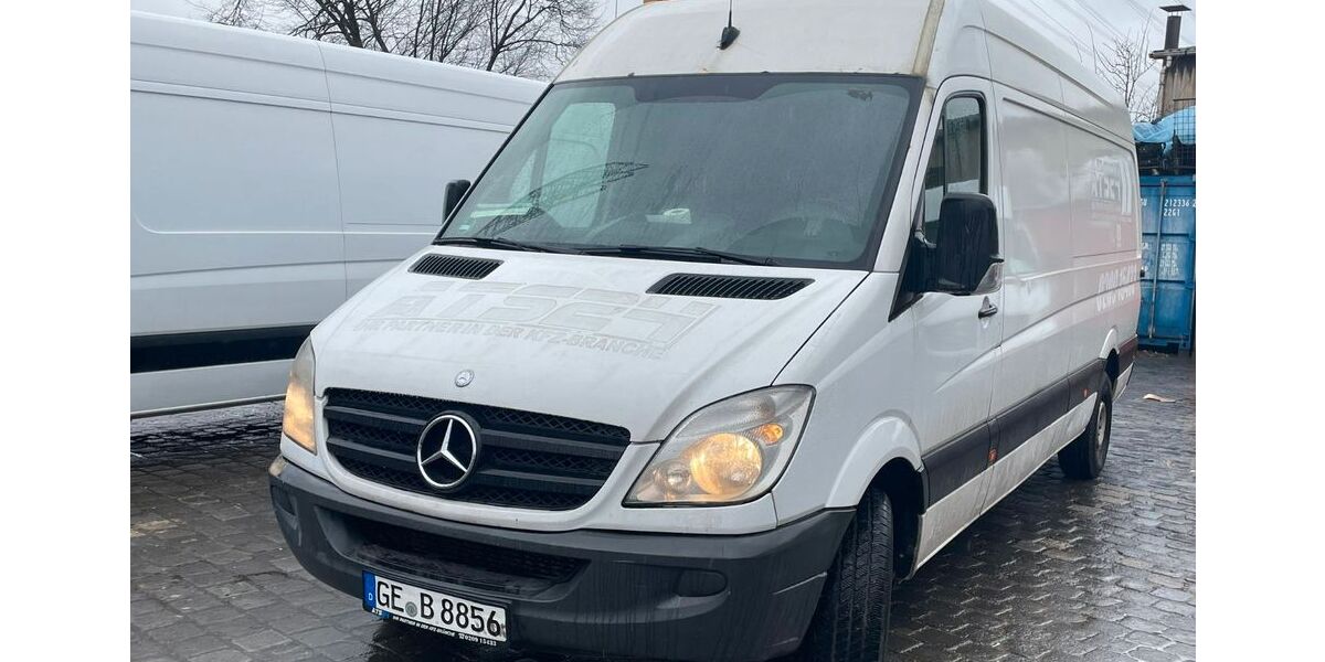 Mercedes-Benz Sprinter 288.000 km 7.999 &euro; Gelsenkirchen 45886