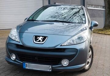 Peugeot 207 108.292 km 2.590 &euro; Essen 45136
