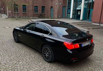 BMW 740 270.000 km 8.500 &euro; Duisburg 47139