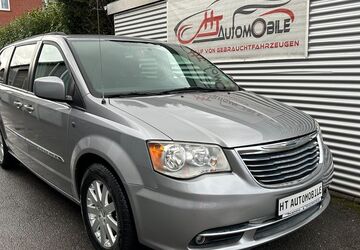Chrysler Grand Voyager 184.500 km 9.999 &euro; Marl 45770