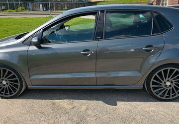 VW Polo 99.800 km 9.700 &euro; Wesel 46483