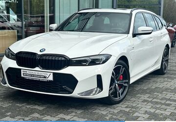 BMW 330 23.979 km 46.930 &euro; Mülheim 45472