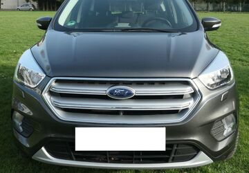 Ford Kuga 42.140 km 11.900 &euro; Mülheim Ruhr 45475