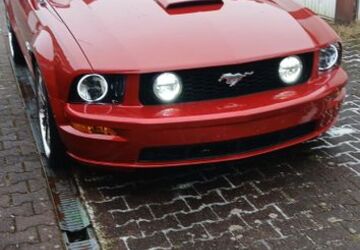 Ford Mustang 127.500 km 15.999 &euro; Gelsenkirchen 45884