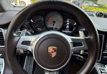 Porsche Panamera 134.000 km 38.900 &euro; Gelsenkirchen 45897