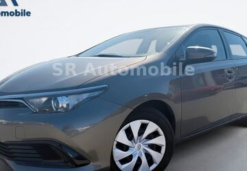 Toyota Auris 138.000 km 9.490 &euro; Recklinghausen 45661