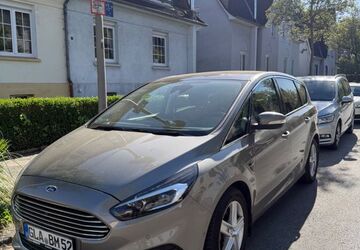 Ford S-Max 104.500 km 13.500 &euro; Gladbeck 45968