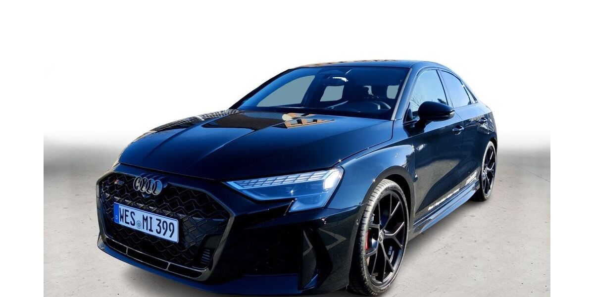 Audi RS3 4.000 km 74.440 &euro; Moers 47441