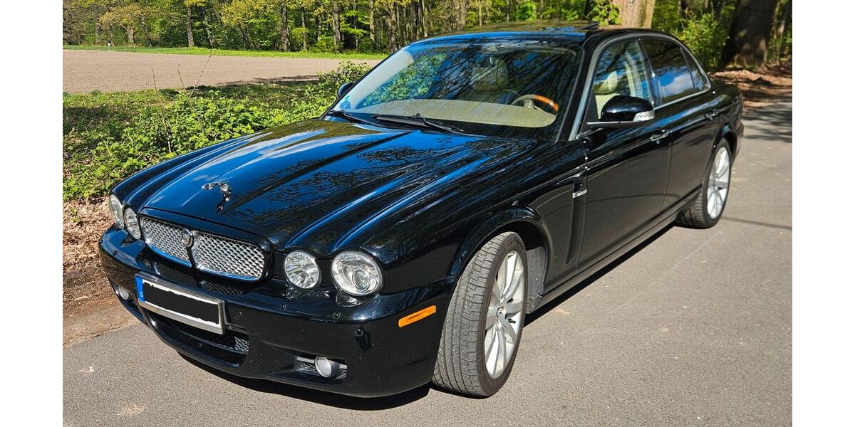 Jaguar XJ8 173.000 km 19.900 &euro; Herten 45701