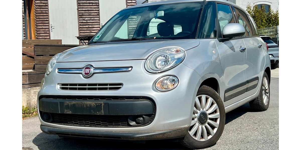 Fiat 500L 82.057 km 6.950 &euro; Gelsenkirchen 45884