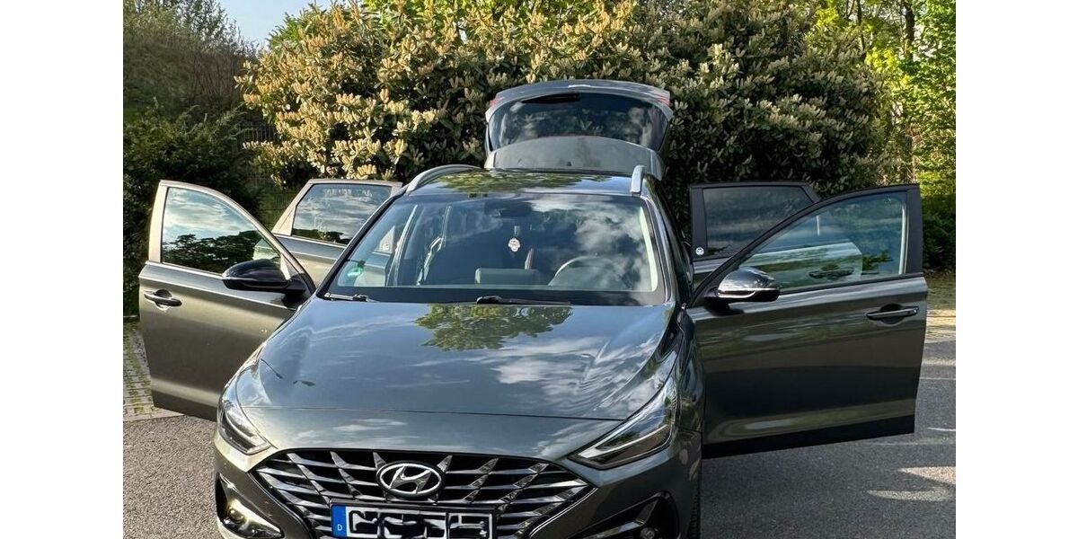 Hyundai i30 33.551 km 15.999 &euro; BOTTROP 46238