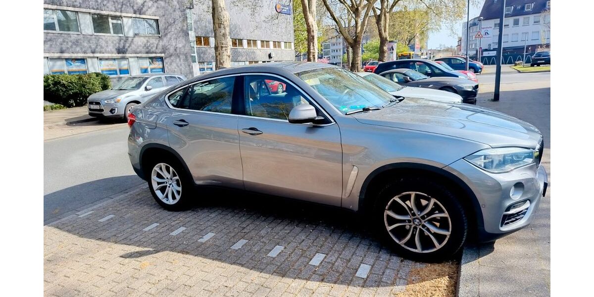 BMW X6 203.000 km 16.500 &euro; Essen 45327