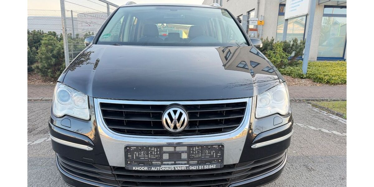 VW Touran 217.000 km 3.299 &euro; Oberhausen 46047