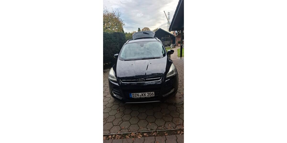 Ford Kuga 143.000 km 9.200 &euro; Voerde 46562
