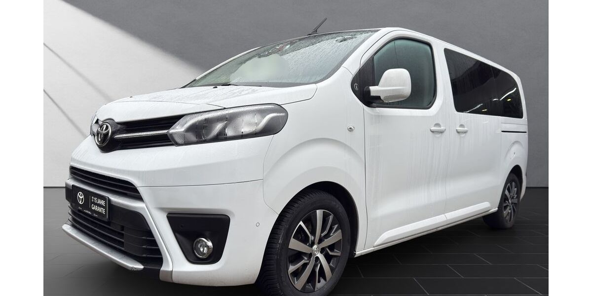Toyota Proace (Verso) 135.805 km 28.990 &euro; Dinslaken 46537
