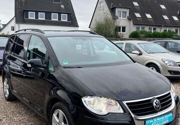 VW Touran 250.000 km 3.700 &euro; Essen 45355