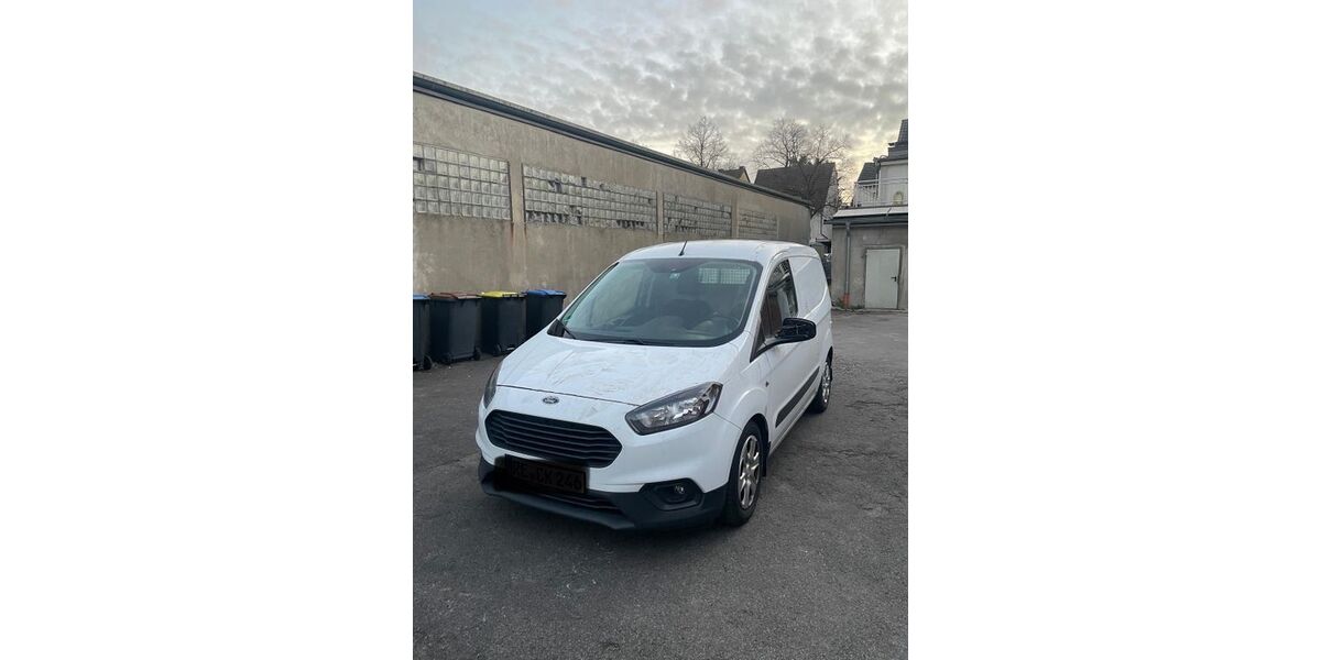 Ford Transit Courier 125.000 km 6.950 &euro; Marl 45770