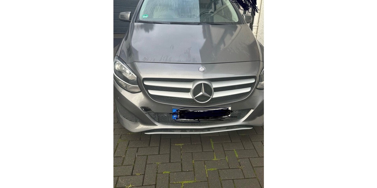 Mercedes-Benz B 180 220.000 km 9.000 &euro; Essen 45121
