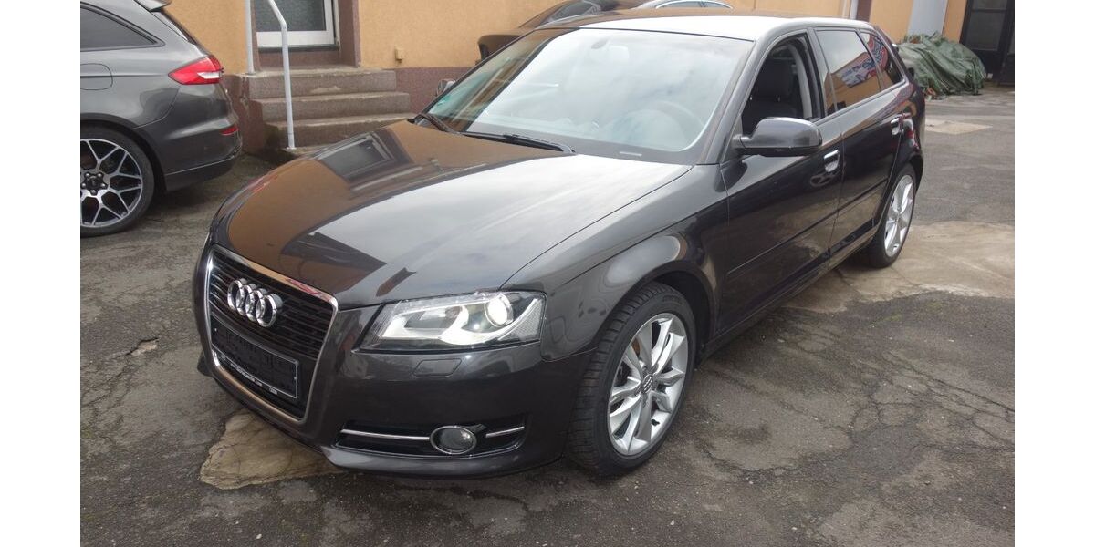 Audi A3 220.000 km 4.400 &euro; MÜLHEIM AN DER RÜHR 45468