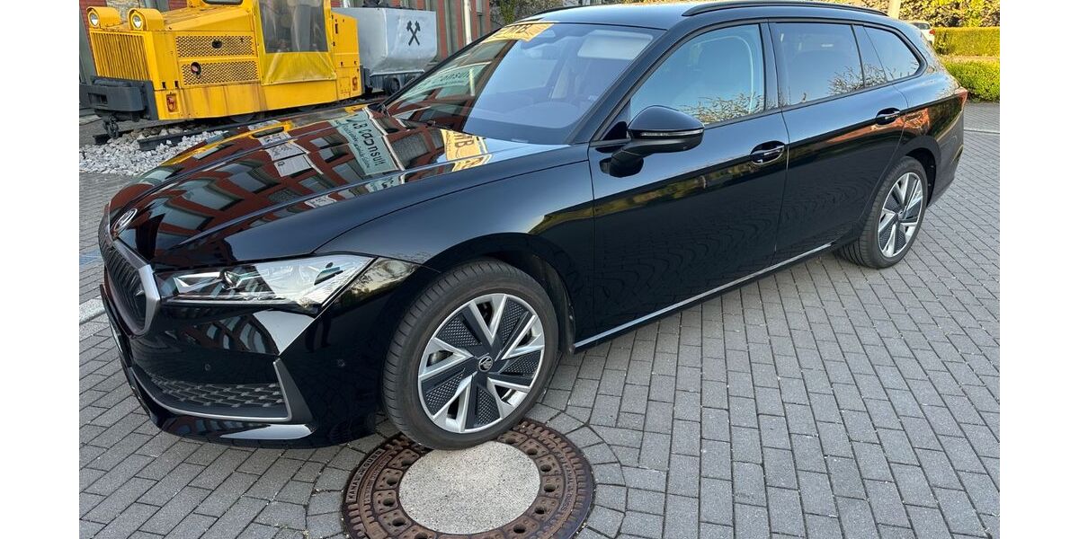 Skoda Superb 27.500 km 33.500 &euro; Bochum 44805