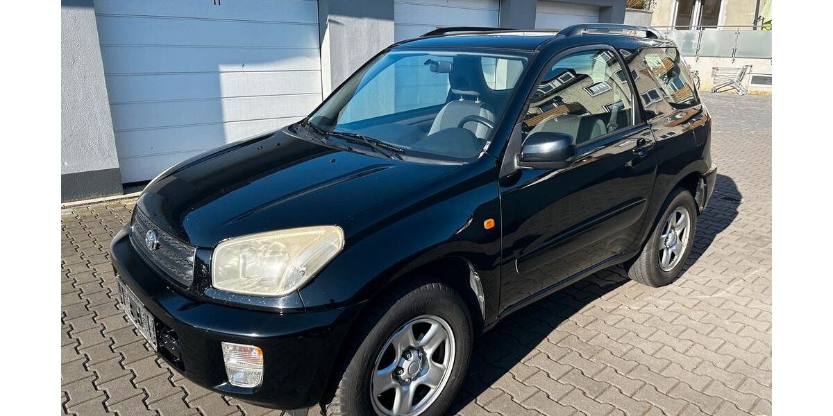 Toyota RAV 4 239.000 km 3.900 &euro; Duisburg 47058
