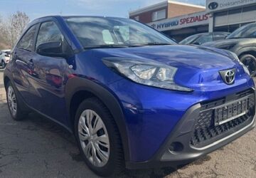 Toyota Aygo (X) 24.614 km 12.800 &euro; Gelsenkirchen 45891