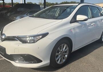 Toyota Auris Touring Sports 78.000 km 7.650 &euro; Essen 45356