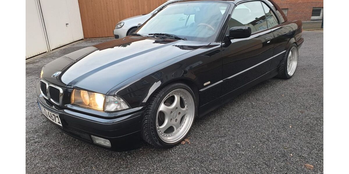 BMW 318 78.000 km 12.490 &euro; Recklinghausen 45663