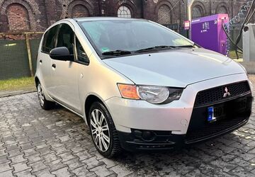 Mitsubishi Colt 108.000 km 2.759 &euro; Herne 44623