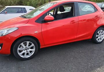Mazda 2 108.000 km 7.990 &euro; Recklinghausen 45659