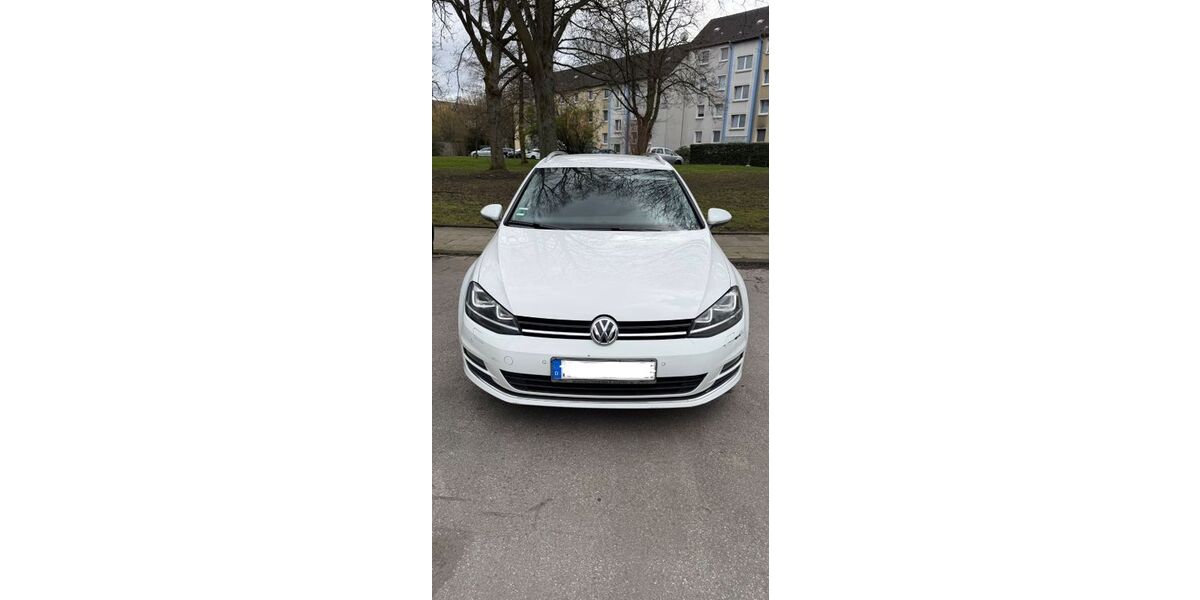 VW Golf 228.000 km 8.200 &euro; Essen 45327