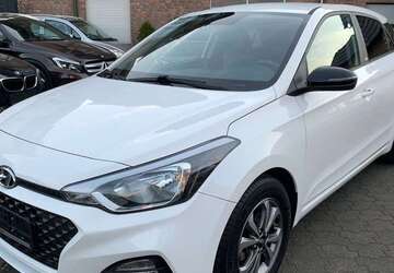 Hyundai i20 13.000 km 14.690 &euro; Moers 47443