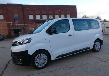 Toyota Proace (Verso) 102.824 km 23.562 &euro; Essen 45309