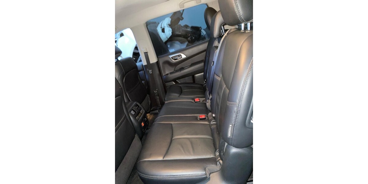 Nissan Pathfinder 63.000 km 16.500 &euro; Essen 45121