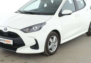 Toyota Yaris 15.545 km 17.780 &euro; Essen 45141