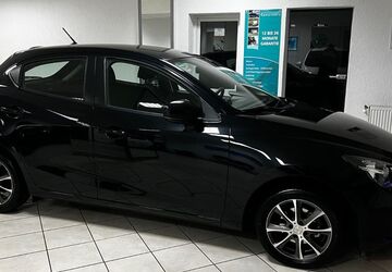 Mazda 2 100.000 km 8.999 &euro; Voerde 46562