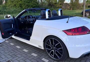 Audi TT 174.000 km 13.800 &euro; Oberhausen 46149