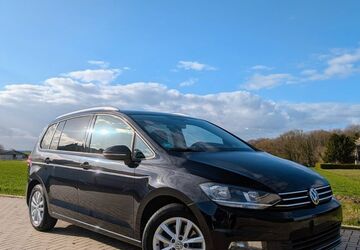 VW Touran 126.000 km 13.900 &euro; Witten 58454