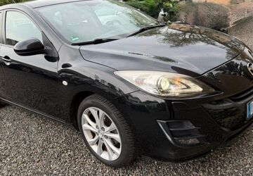 Mazda 3 103.000 km 6.400 &euro; Castrop-Rauxel 44575