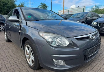 Hyundai i30 214.000 km 2.950 &euro; Bottrop 46238