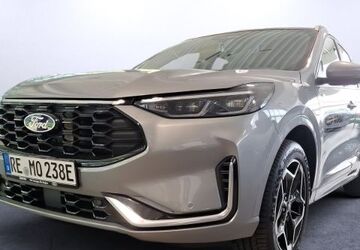 Ford Kuga 23.000 km 38.880 &euro; Recklinghausen 45659