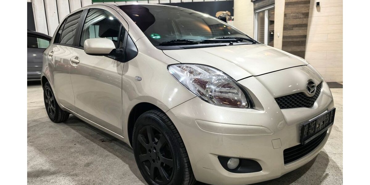 Daihatsu Charade 92.366 km 4.500 &euro; Voerde 46562