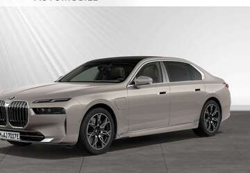 BMW 750 24.600 km 89.987 &euro; Wesel 46485