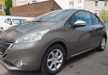 Peugeot 208 29.949 km 6.950 &euro; Bochum-Wattenscheid 44866