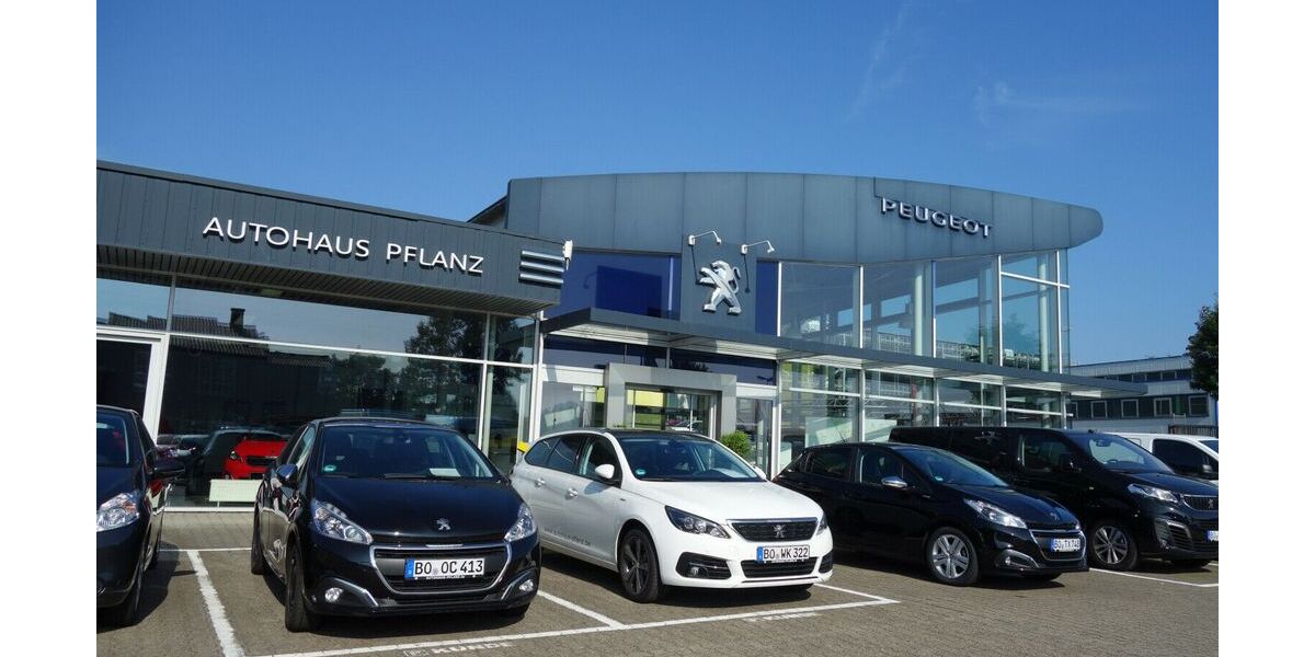 Peugeot 208 15.457 km 15.885 &euro; Bochum 44801