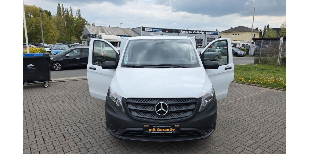 Mercedes-Benz Vito 77.569 km 21.950 &euro; Essen 45279