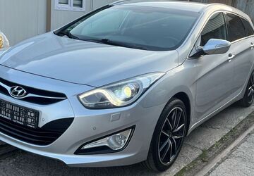 Hyundai i40 157.000 km 8.490 &euro; Hattingen 45525