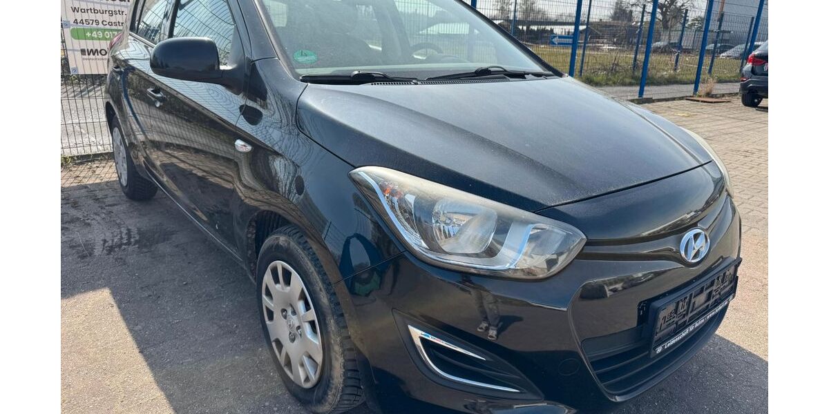 Hyundai i20 152.000 km 2.999 &euro; Castrop-Rauxel 44579