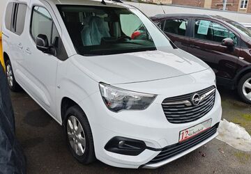 Opel Combo 69.000 km 17.400 &euro; Essen 45136